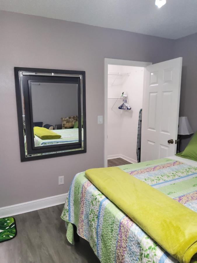 Beautiful Apartment Close To Everything Tampa Exteriör bild